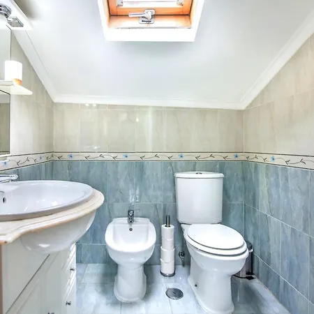 Apartment Casa Mouraria Castle Views Lissabon